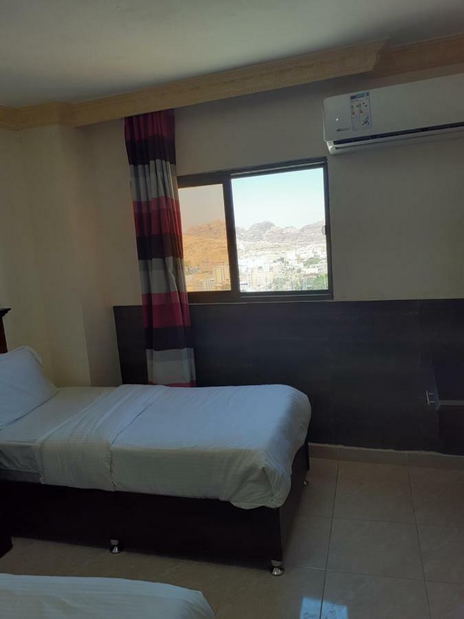 Petra Visitors Hotel Вади Муса Экстерьер фото